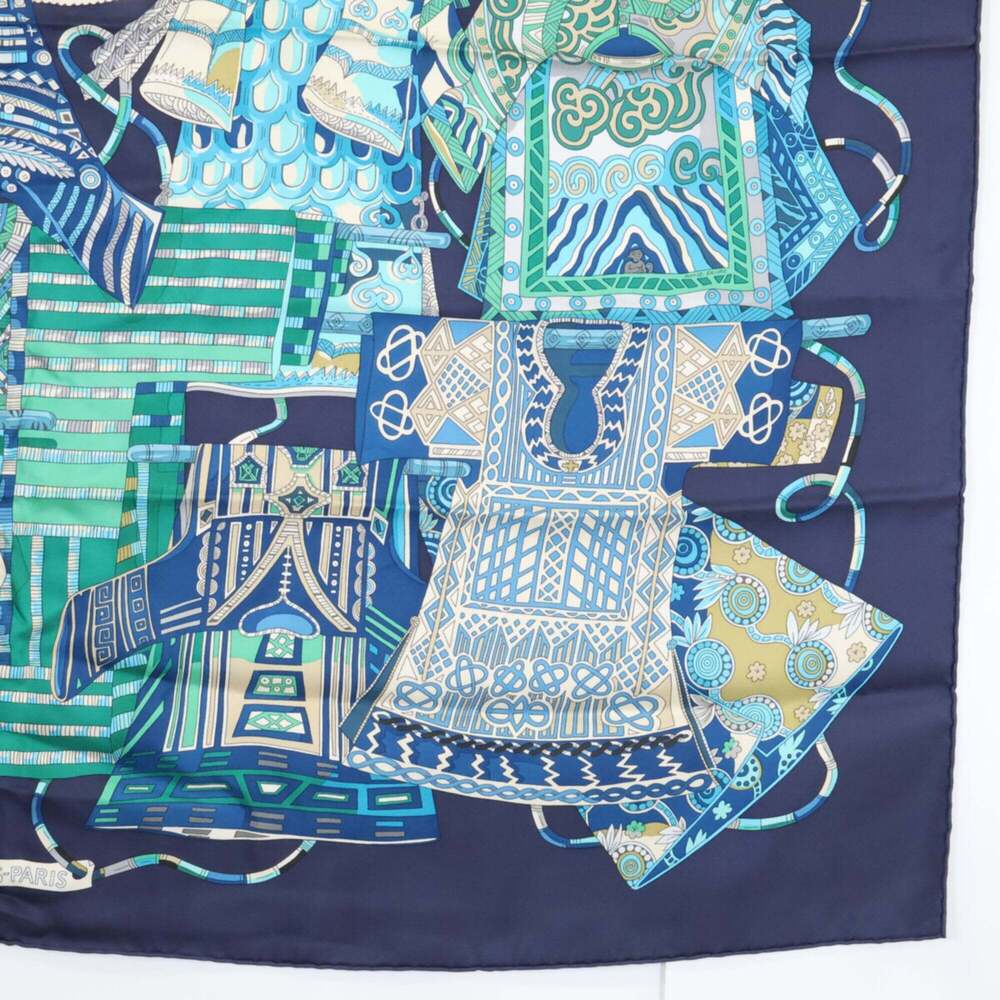 HERMES Blue Silk Scarf - Picture 5 of 7